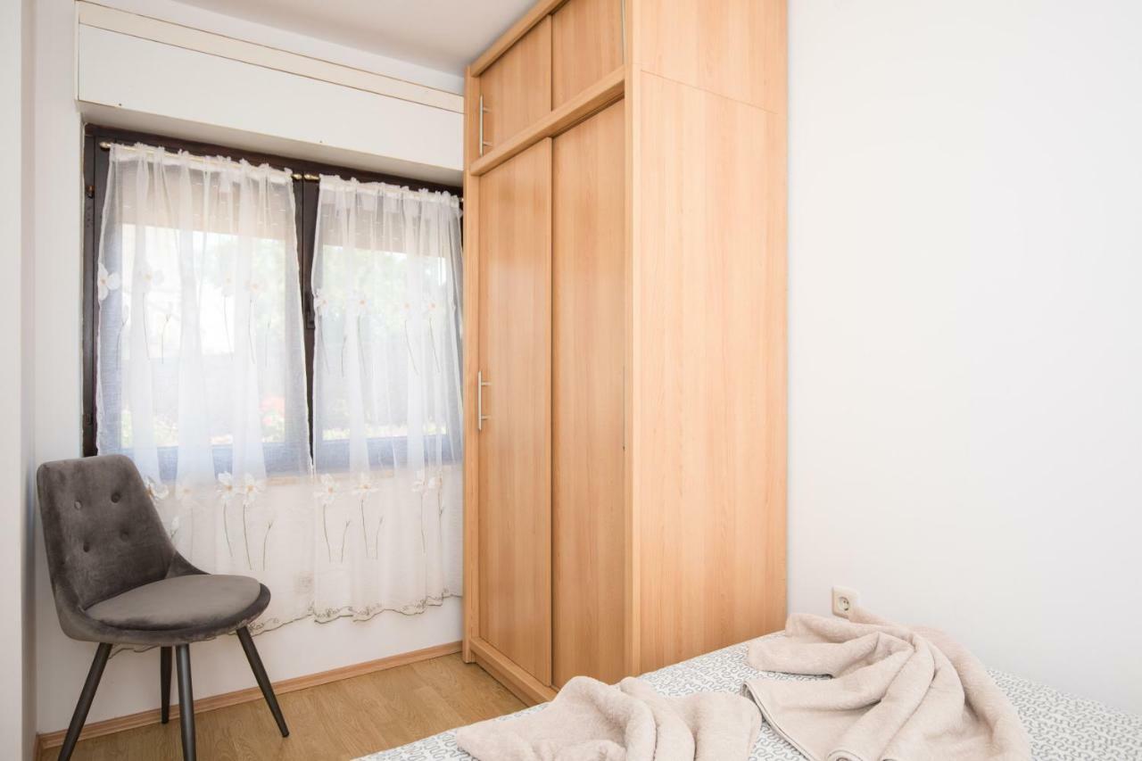 Apartment Adrijana เวอร์บนิค ภายนอก รูปภาพ
