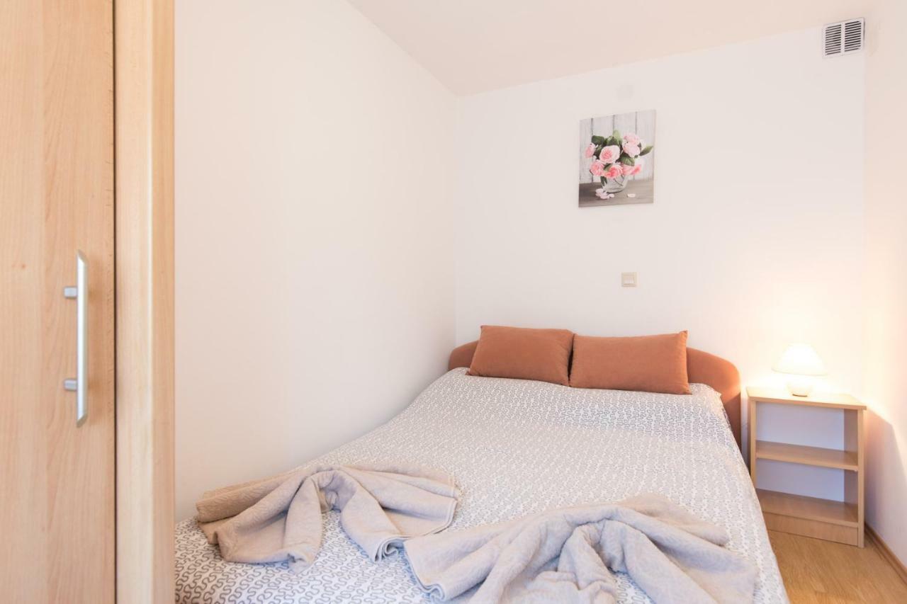 Apartment Adrijana เวอร์บนิค ภายนอก รูปภาพ